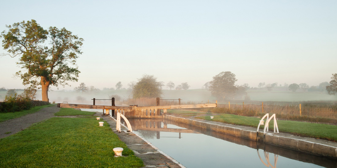 Weekly Canal Holidays from Skipton | Pennine Cruisers