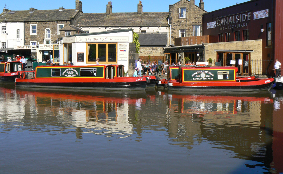 Pennine Cruisers Boats Moored In Skipton