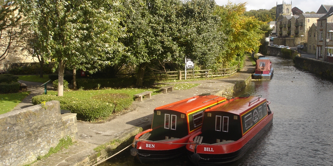 Short Break Narrow Boat Hire | Pennine Cruisers